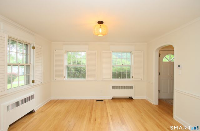 23 Norway Road, North Haven, CT 06473