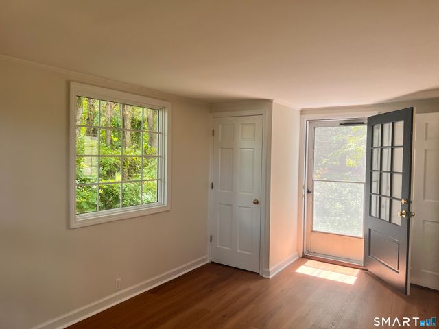 23 Norway Road, North Haven, CT 06473
