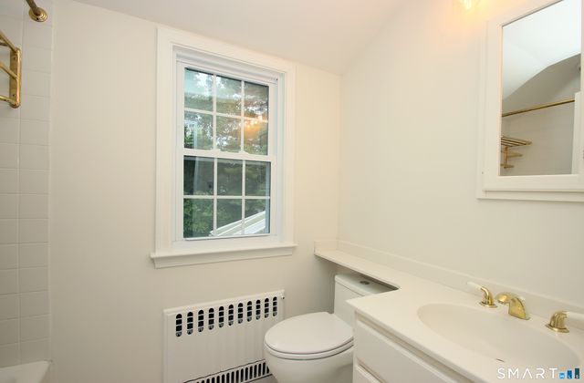 23 Norway Road, North Haven, CT 06473