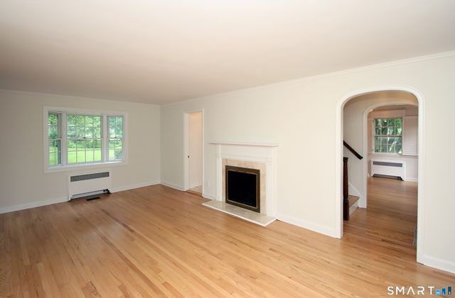 23 Norway Road, North Haven, CT 06473