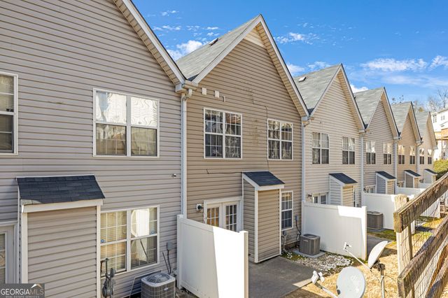 6722 Gallant Court SE, Mableton, GA 30126