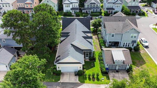 203 Ilderton Street, Summerville, SC 29483