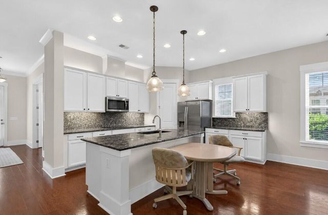 203 Ilderton Street, Summerville, SC 29483