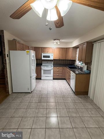 5107 BAY RD, Bensalem, PA 19020