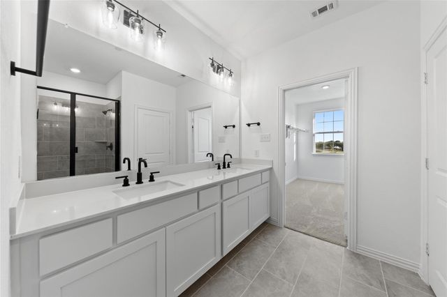 7597 Regal Lane, North Richland Hills, TX 76180