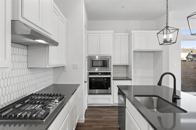 7597 Regal Lane, North Richland Hills, TX 76180