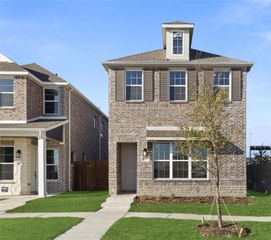 7597 Regal Lane, North Richland Hills, TX 76180
