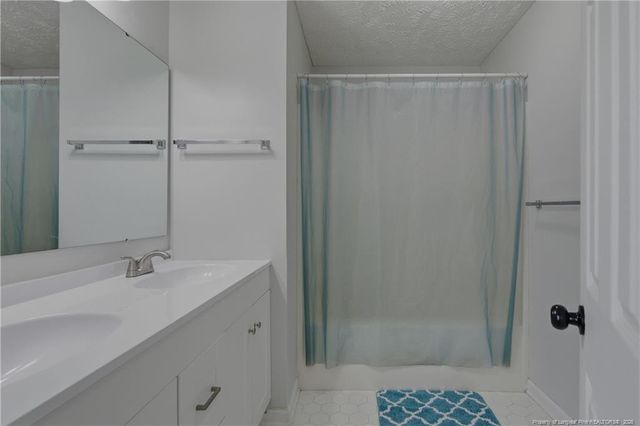 1174 Hallberry Drive, Fayetteville, NC 28314