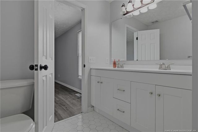 1174 Hallberry Drive, Fayetteville, NC 28314