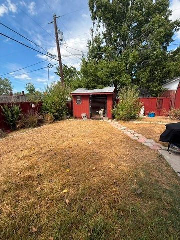 917 Park Place Boulevard, Midlothian, TX 76065