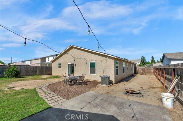 2520 S Spruce Street, Visalia, CA 93292