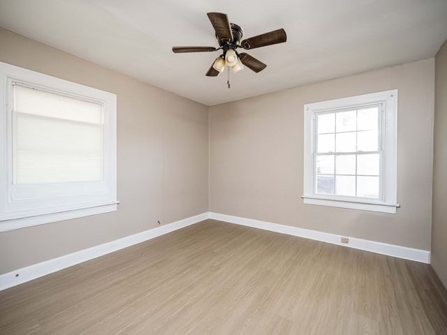 1009 Greenland Dr, Murfreesboro, TN 37130