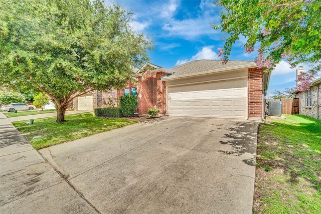 538 Arthur Drive, Lavon, TX 75166