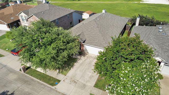538 Arthur Drive, Lavon, TX 75166