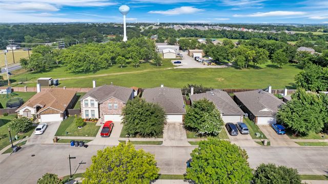 538 Arthur Drive, Lavon, TX 75166