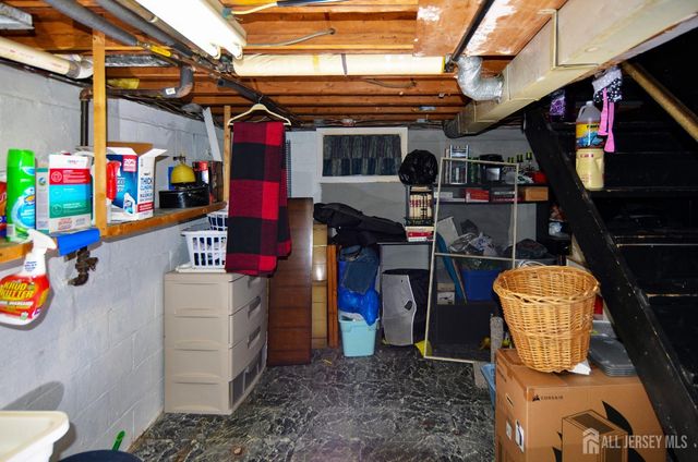 541 Lyman Avenue, Woodbridge Proper, NJ 07095