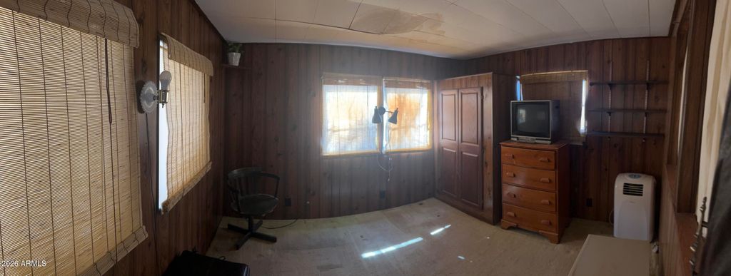 Image 17 of property listing at 939 N Acacia Road 1, Apache Junction, AZ 85119
