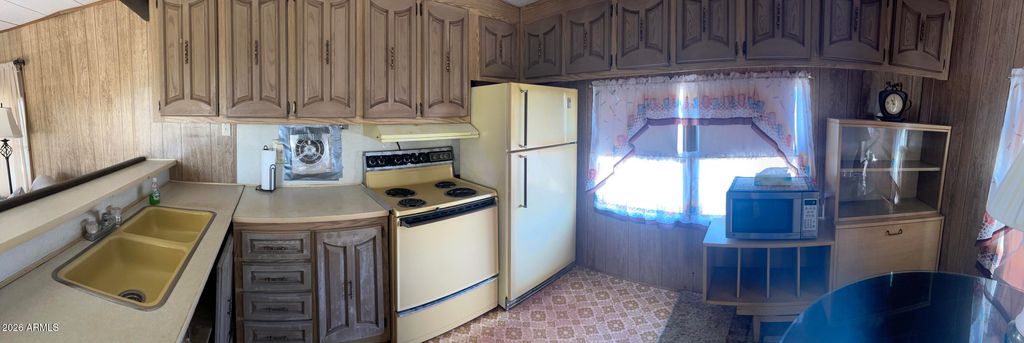Image 30 of property listing at 939 N Acacia Road 1, Apache Junction, AZ 85119