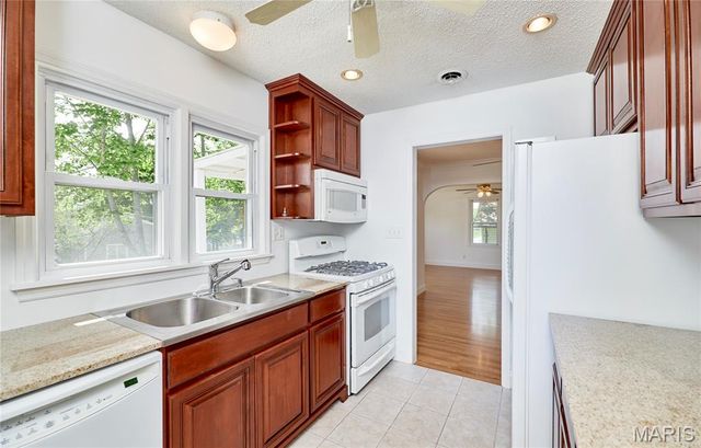 385 Annie Avenue, Troy, MO 63379
