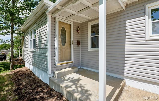 385 Annie Avenue, Troy, MO 63379
