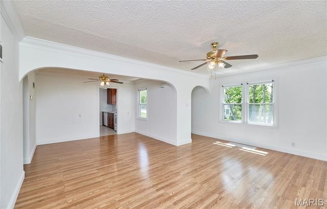 385 Annie Avenue, Troy, MO 63379