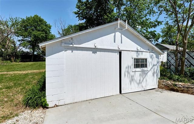 385 Annie Avenue, Troy, MO 63379
