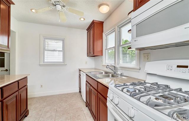 385 Annie Avenue, Troy, MO 63379