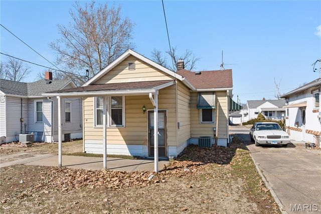 2954 Washington Avenue, Granite City, IL 62040