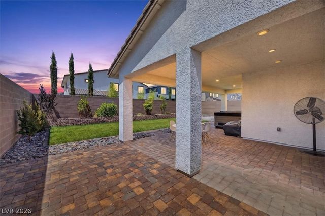 1863 Michael Springs Place, North Las Vegas, NV 89084