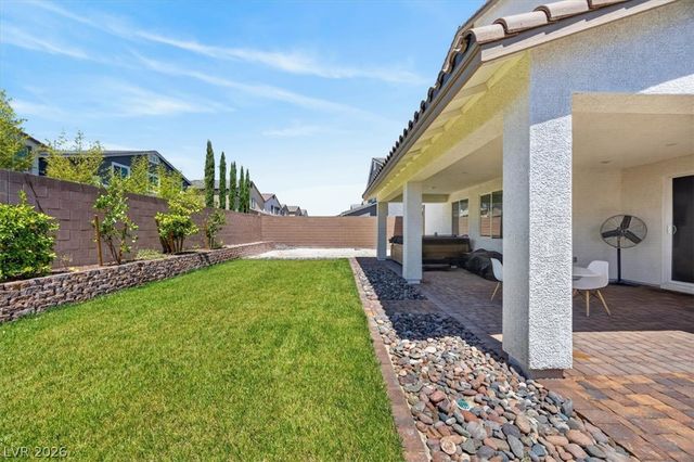 1863 Michael Springs Place, North Las Vegas, NV 89084