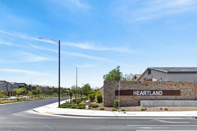 1863 Michael Springs Place, North Las Vegas, NV 89084