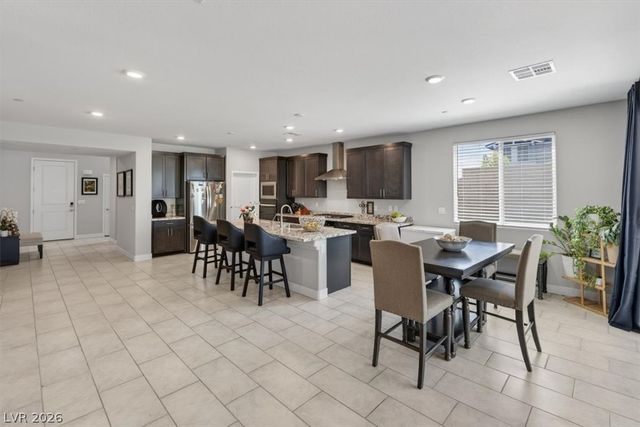1863 Michael Springs Place, North Las Vegas, NV 89084
