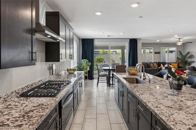 1863 Michael Springs Place, North Las Vegas, NV 89084