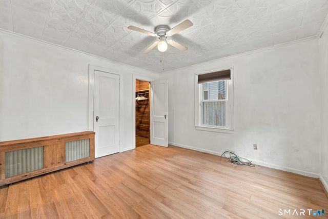 12 West Helen Street, Hamden, CT 06514