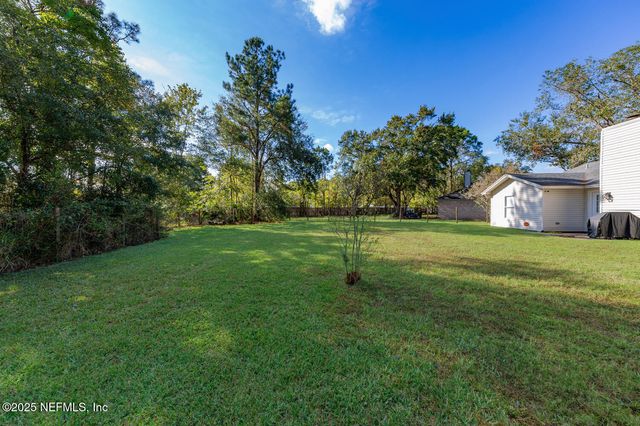 3989 HUNTERS LAKE Circle E, Jacksonville, FL 32210