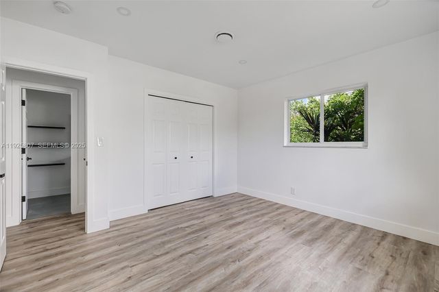 1830 NE 65th Ct, Fort Lauderdale, FL 33308