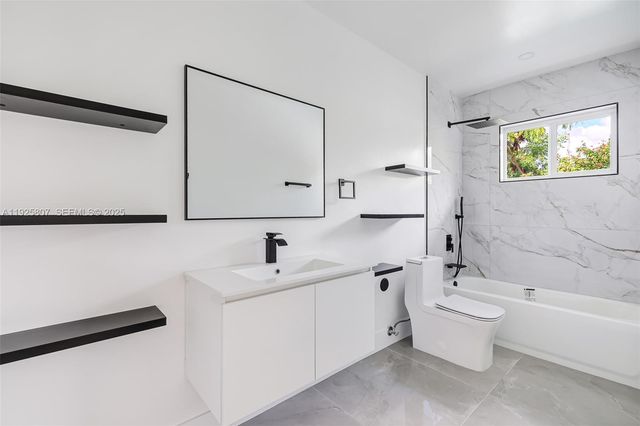 1830 NE 65th Ct, Fort Lauderdale, FL 33308