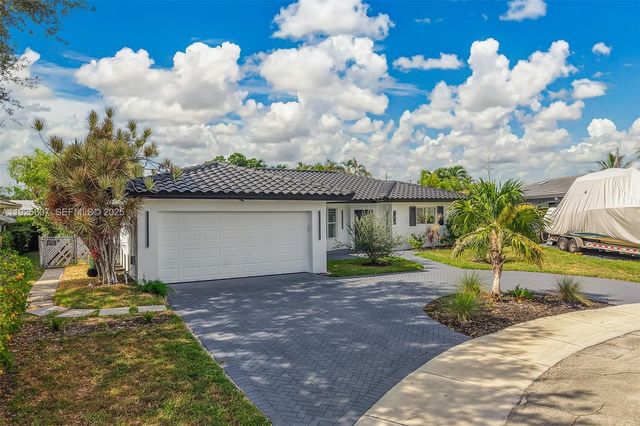 1830 NE 65th Ct, Fort Lauderdale, FL 33308