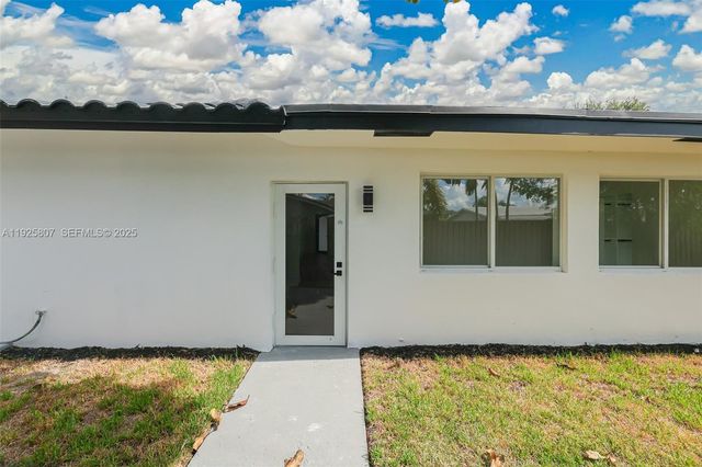 1830 NE 65th Ct, Fort Lauderdale, FL 33308