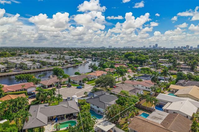 1830 NE 65th Ct, Fort Lauderdale, FL 33308