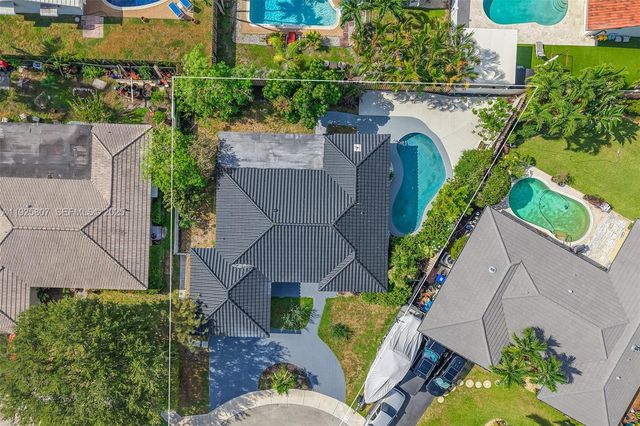 1830 NE 65th Ct, Fort Lauderdale, FL 33308