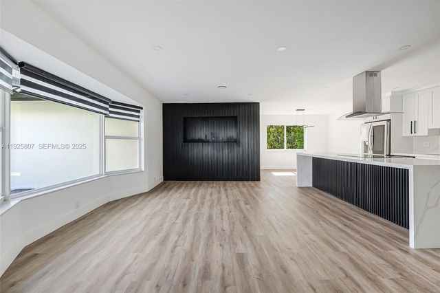 1830 NE 65th Ct, Fort Lauderdale, FL 33308