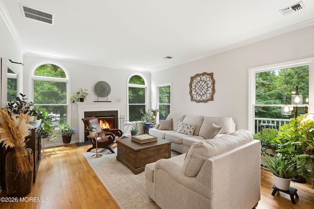 2085 Overbrook Drive, Wall, NJ 07719