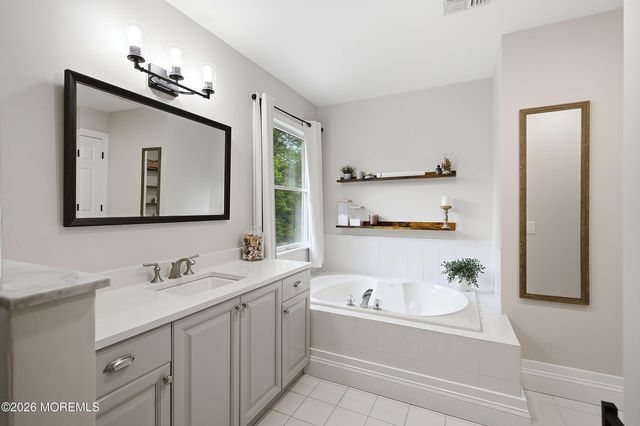 2085 Overbrook Drive, Wall, NJ 07719