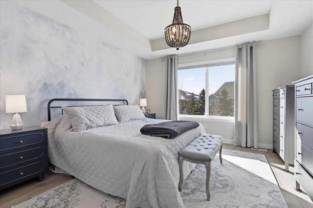 10723 Knollwood Lane, Woodbury, MN 55129