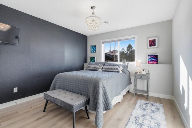 10723 Knollwood Lane, Woodbury, MN 55129