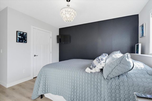 10723 Knollwood Lane, Woodbury, MN 55129