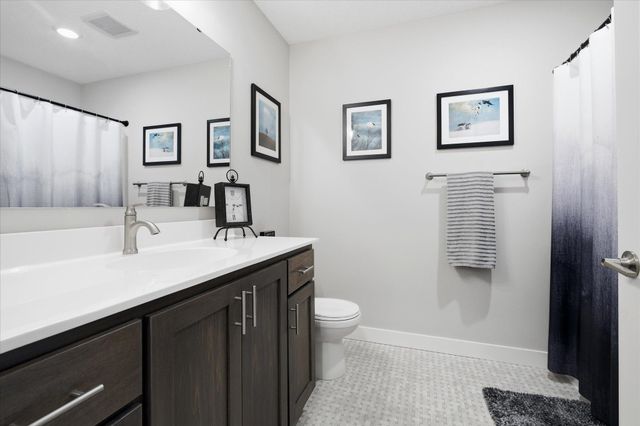 10723 Knollwood Lane, Woodbury, MN 55129