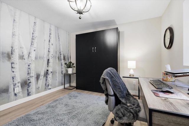 10723 Knollwood Lane, Woodbury, MN 55129