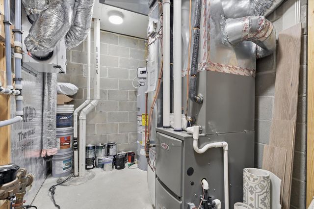 10723 Knollwood Lane, Woodbury, MN 55129